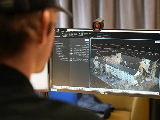 Dachvermessung fuer eine Mieterstrom-Anlage durch Lumitra